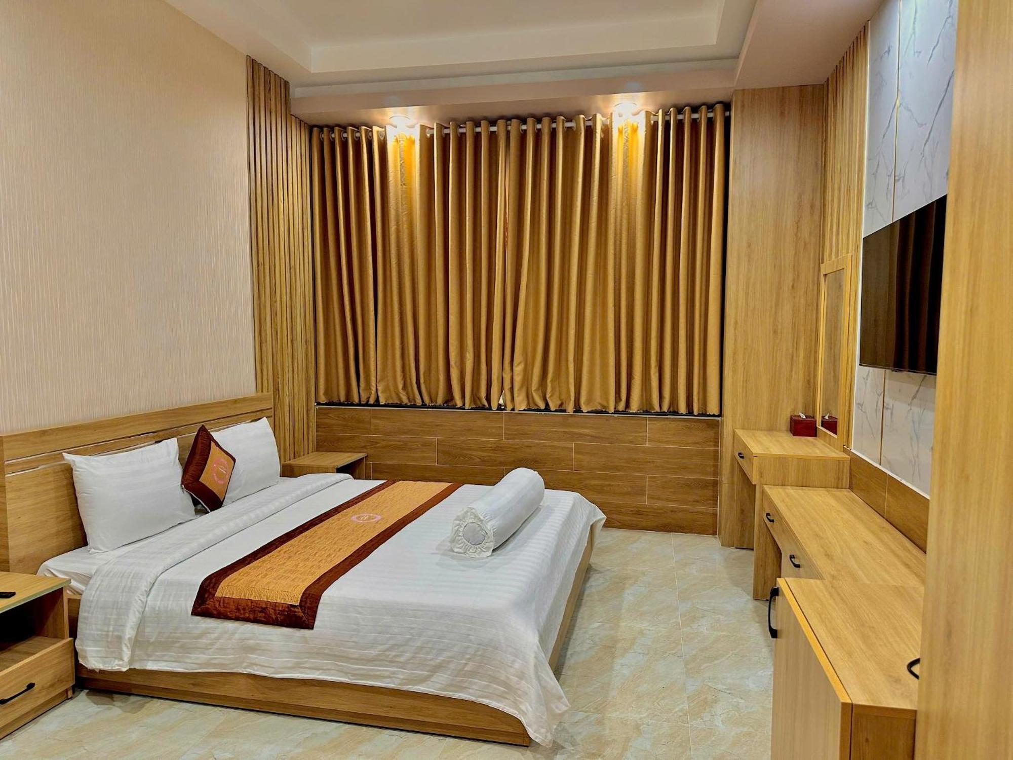 Phuc Hung 2 Hotel Rach Gia Exterior foto