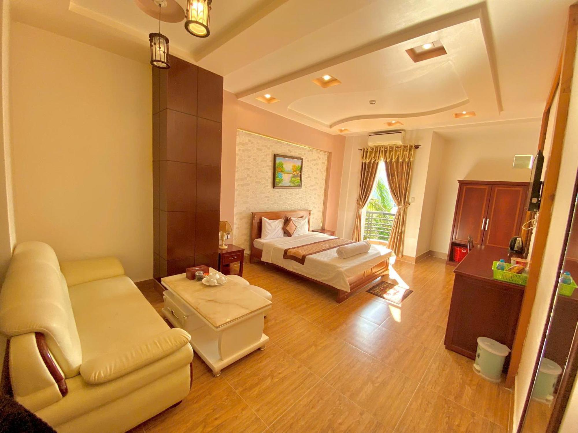 Phuc Hung 2 Hotel Rach Gia Exterior foto