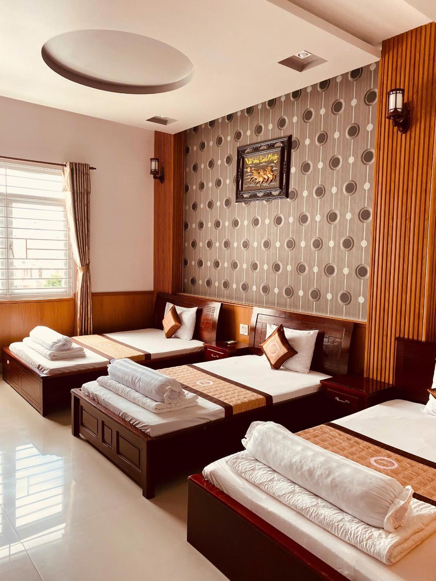 Phuc Hung 2 Hotel Rach Gia Exterior foto